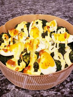 ブロッコリーとじゃが芋と卵チーズマヨ焼き-レシピのメイン写真