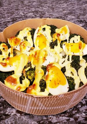 ブロッコリーとじゃが芋と卵チーズマヨ焼き-レシピのメイン写真
