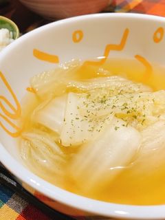 白菜大量消費!超簡単コンソメスープ-レシピのメイン写真