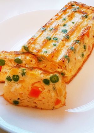 炒めて混ぜて焼くだけ！簡単オムレツ-レシピのメイン写真