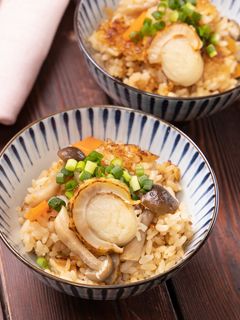 ほたてのみそバター炊き込みごはん-レシピのメイン写真