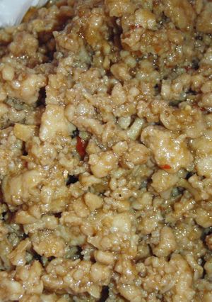 鶏もも挽肉のピリ辛♪味噌そぼろ♪-レシピのメイン写真