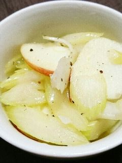 セロリとりんごのマリネ-レシピのメイン写真