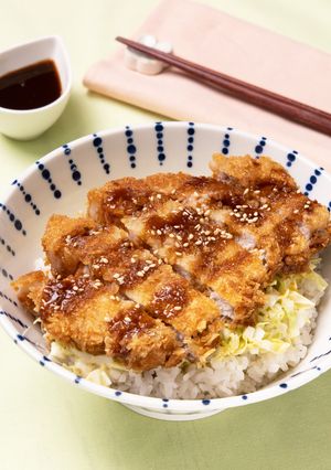 タルタル春キャベツのソースかつ丼-レシピのメイン写真