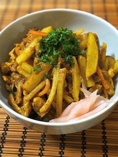 炒めて☆豚こまカレー丼-レシピのメイン写真
