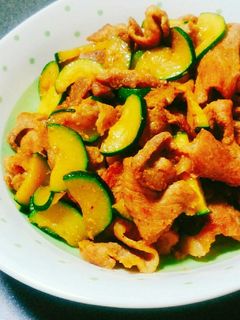 豚肉とズッキーニの味噌マヨ炒め-レシピのメイン写真