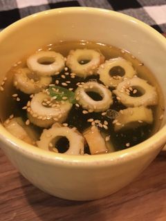 簡単ごま香るわかめとちくわのスープ-レシピのメイン写真
