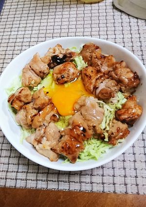 ガッツリ焼き鳥丼温玉のせ〜♪♪♪-レシピのメイン写真