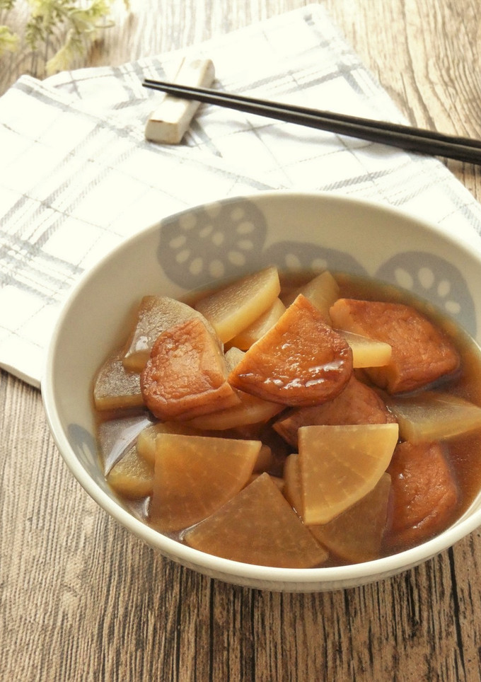 材料4つ★冷凍大根とさつま揚げの煮物-レシピのメイン写真
