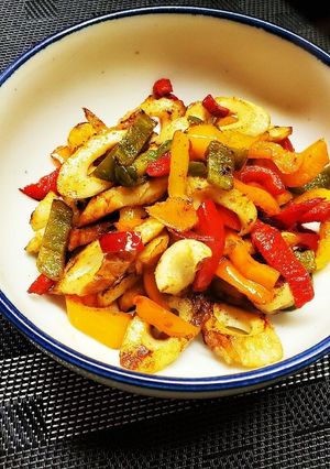 竹輪とカラーピーマンのカレー風味炒め-レシピのメイン写真