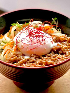 野菜たっぷり♫簡単ビビンバ丼風-レシピのメイン写真