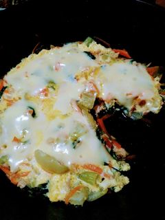 ツナ缶でチンゲン菜のチーズ卵とじ-レシピのメイン写真