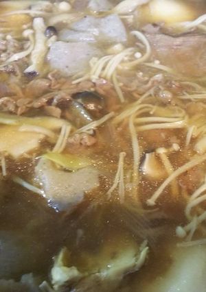 簡単美味・熱々の芋煮汁-レシピのメイン写真