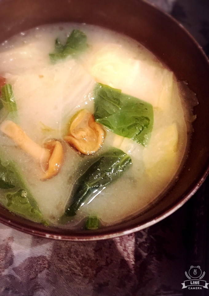 ほうれん草と白菜となめこの味噌汁-レシピのメイン写真