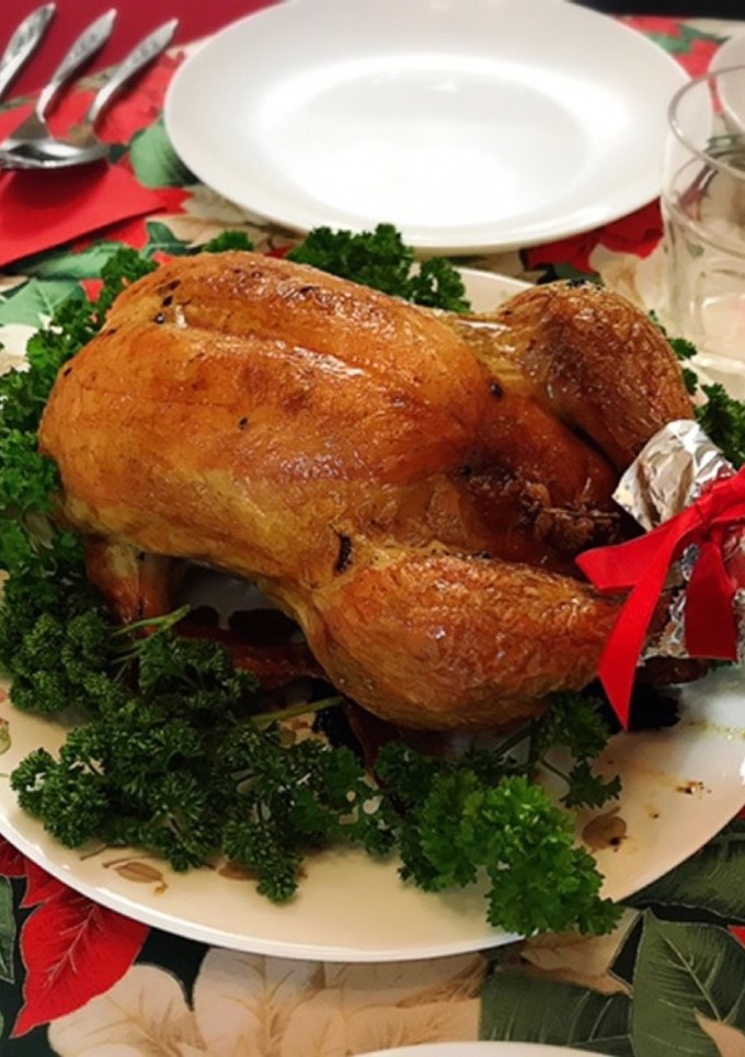 クリスマス用の一羽丸ごと照り焼きチキン-レシピのメイン写真