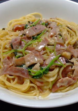 ベーコン椎茸三つ葉の和風クリームパスタ-レシピのメイン写真