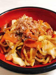 甘辛でめちゃうま!焼きうどん-レシピのメイン写真