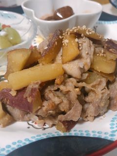さつまいもと豚こまの味噌バター炒め-レシピのメイン写真