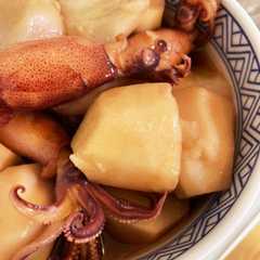 รูปของ いかと里芋の煮物