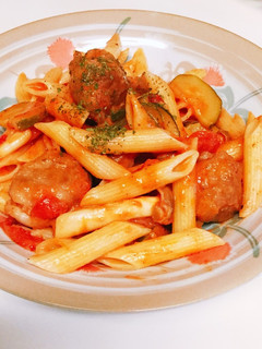 ミートボール風ミルクトマト煮ペンネ-レシピのメイン写真