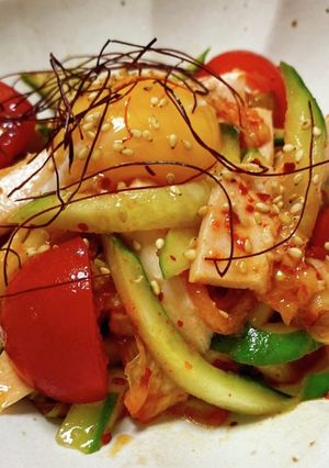 コンビニ食材で♥ユッケ風キムチ♥-レシピのメイン写真