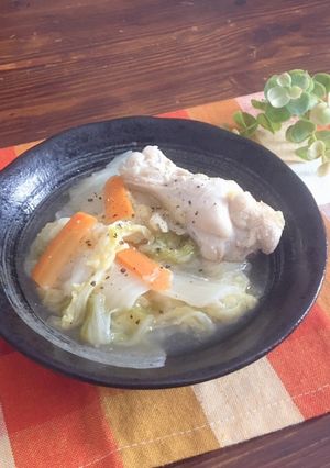 白菜は…酒でじっくり煮る！鶏手羽スープ-レシピのメイン写真