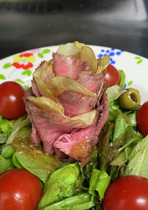 ローストビーフとポテトの薔薇サラダ-レシピのメイン写真