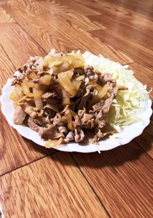 豚こまの生姜焼き！~めんつゆでササッと~-レシピのメイン写真