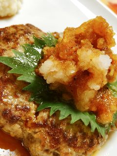 ジューシー♪大根おろしの和風ハンバーグ-レシピのメイン写真