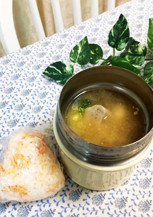 スープジャー弁当☆つみれのお味噌汁-レシピのメイン写真