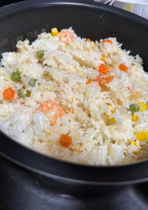 炊飯器でピラフ-レシピのメイン写真