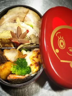 ノアちゃんの豚バラ叉焼と柚子塩麹鳥お弁当-レシピのメイン写真