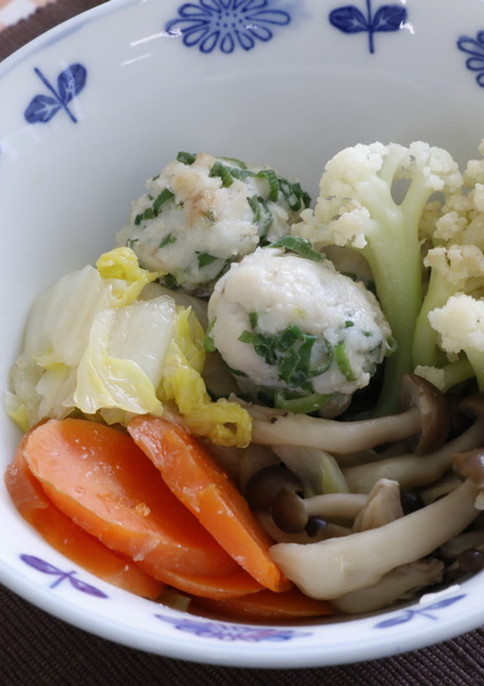白身魚のつみれ団子と冬野菜の煮もの-レシピのメイン写真