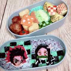 A picture of 鬼滅の刃【炭治郎・ネ豆子】キャラ弁.