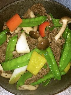 牛肉と絹さやとネギの黒胡椒炒め-レシピのメイン写真