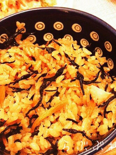ひじきと鳥ももの炊き込みご飯-レシピのメイン写真