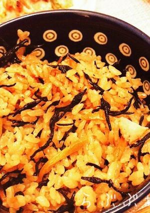 ひじきと鳥ももの炊き込みご飯-レシピのメイン写真