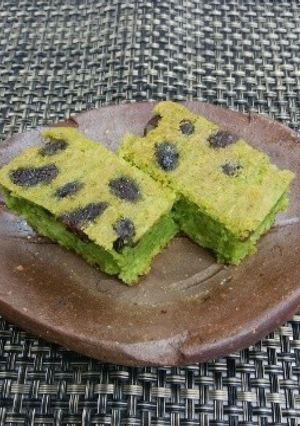こども園で人気の野菜おやつ★小松菜ケーキ-レシピのメイン写真