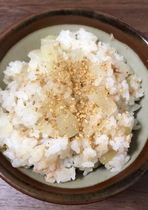 シーチキンと玉ねぎで簡単炊き込みご飯-レシピのメイン写真