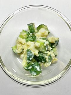 簡単!きゅうりとゆで卵の味噌和えサラダ-レシピのメイン写真