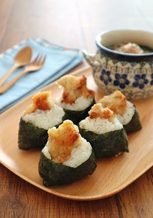 食欲そそる☆ゆずこしょう風味の鶏唐むすび-レシピのメイン写真
