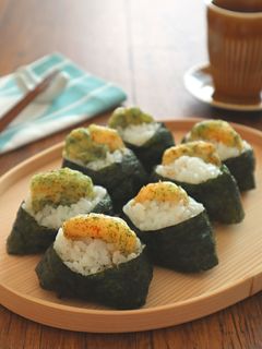 食欲そそる!えびの磯辺揚げ天むす-レシピのメイン写真