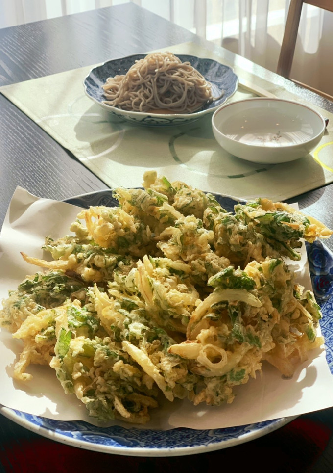 簡単♡春菊と玉ねぎじゃこのかき揚げ-レシピのメイン写真