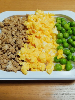 簡単、絶品、子供喜ぶ、三色そぼろ丼-レシピのメイン写真