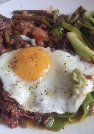 アンガス牛ニンニクの芽焼肉＋九条ねぎ月見-レシピのメイン写真