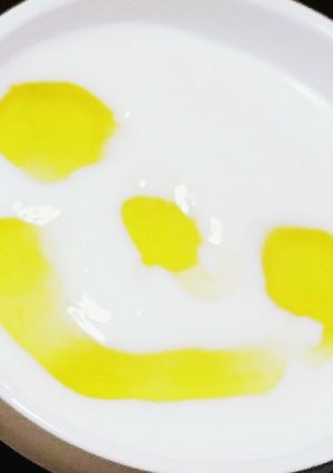 ヨーグルトとはちみつで♪お絵描き♡-レシピのメイン写真