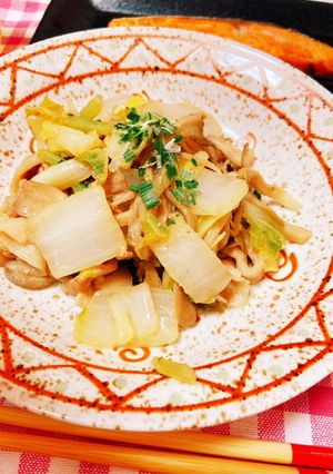 簡単♡白菜と豚バラ肉の味噌バター炒め-レシピのメイン写真