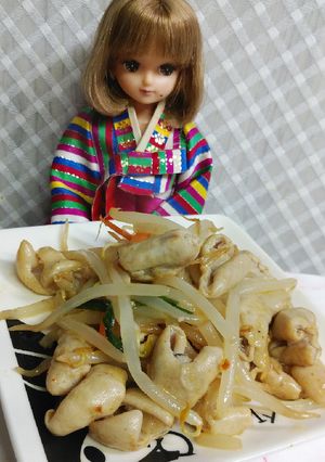 リカちゃん♡韓国風もつ野菜炒めꕤ…˖*-レシピのメイン写真