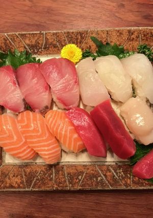 スーパーのお刺身で握り寿司-レシピのメイン写真