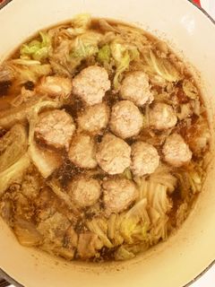 白菜鶏豚だんご鍋-レシピのメイン写真